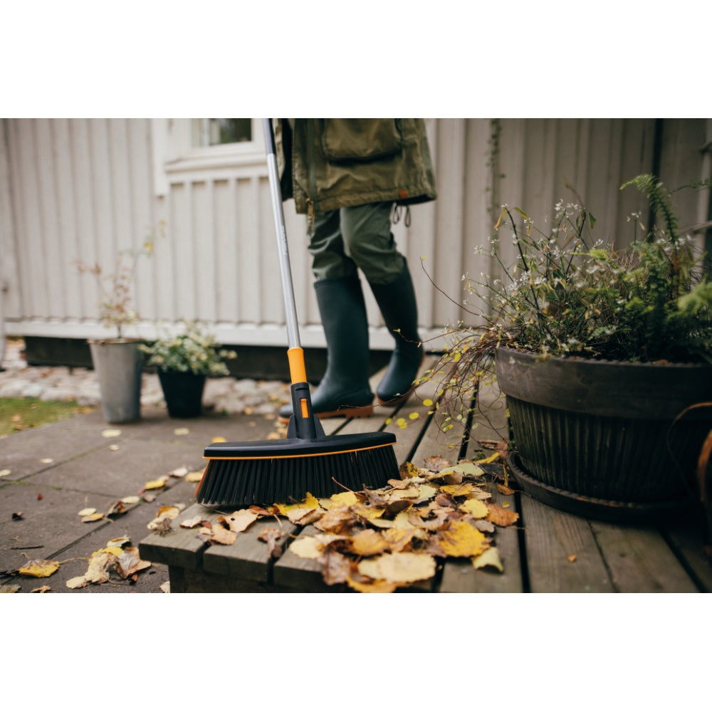 Fiskars Gårdskvast Ergonomic