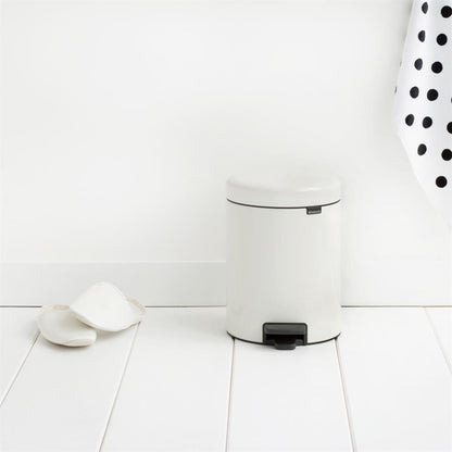 Brabantia New Icon Pedalhink Vit - 5L