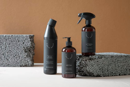 SIMPLE GOODS Toilet Cleaner Lemongrass Black Currant - 750 ml